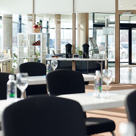 Green Park Hotel Klaipeda Ngoại thất bức ảnh