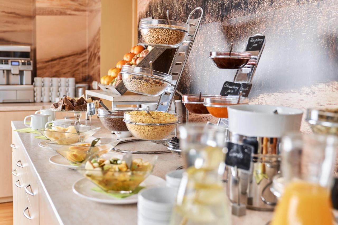 Green Park Hotel Klaipeda Ngoại thất bức ảnh